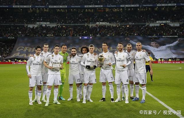 在赛场上对 在赛场上对