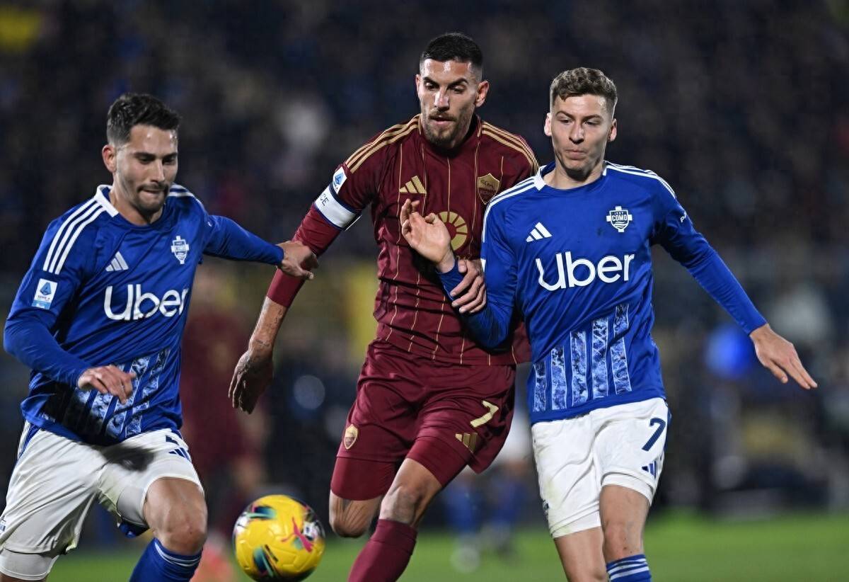 的中场风格 的中场风格