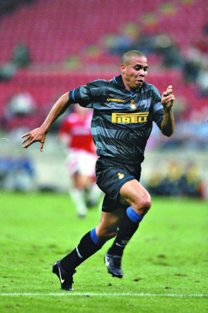 在对手进攻 在对手进攻