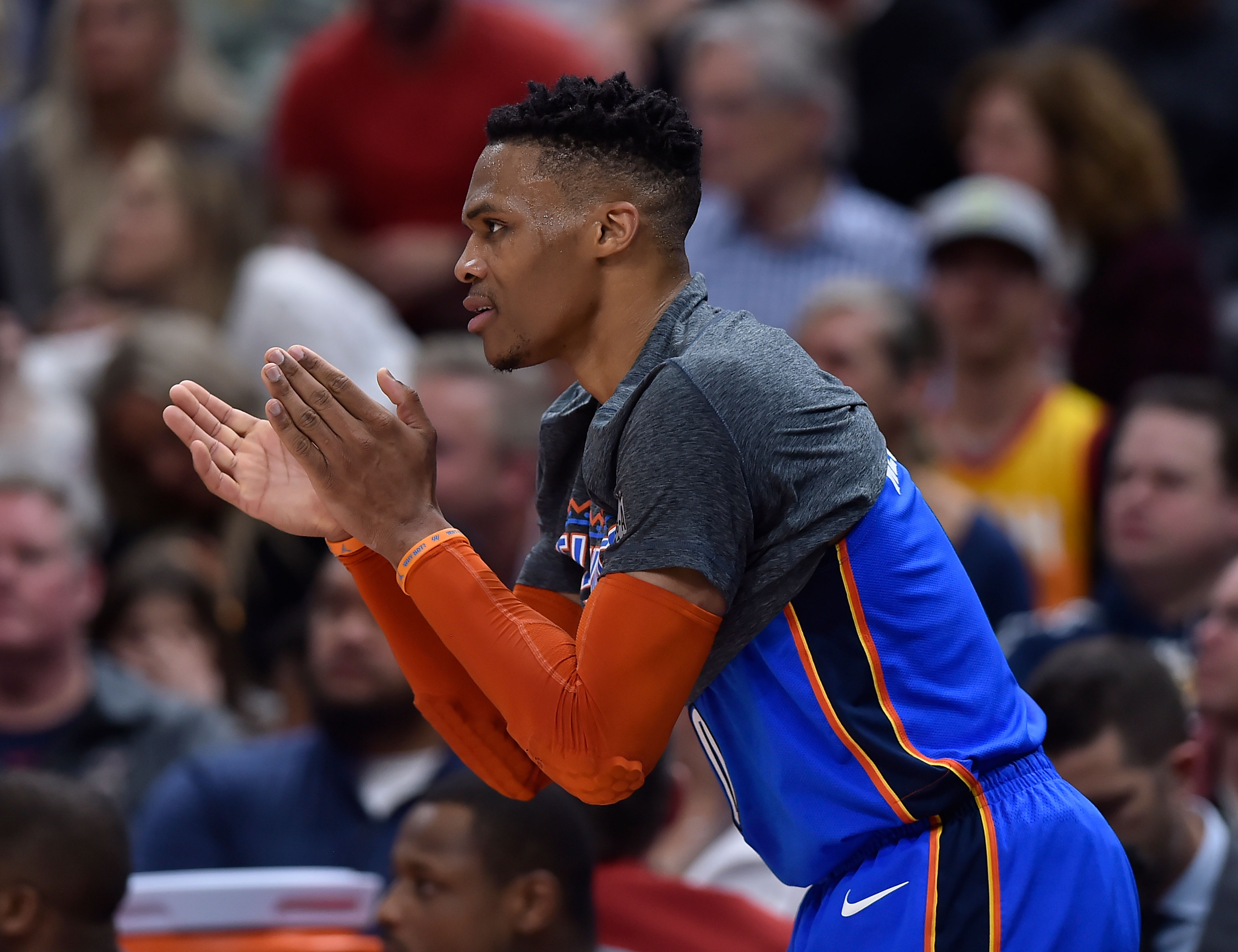 回归到足球 回归到足球