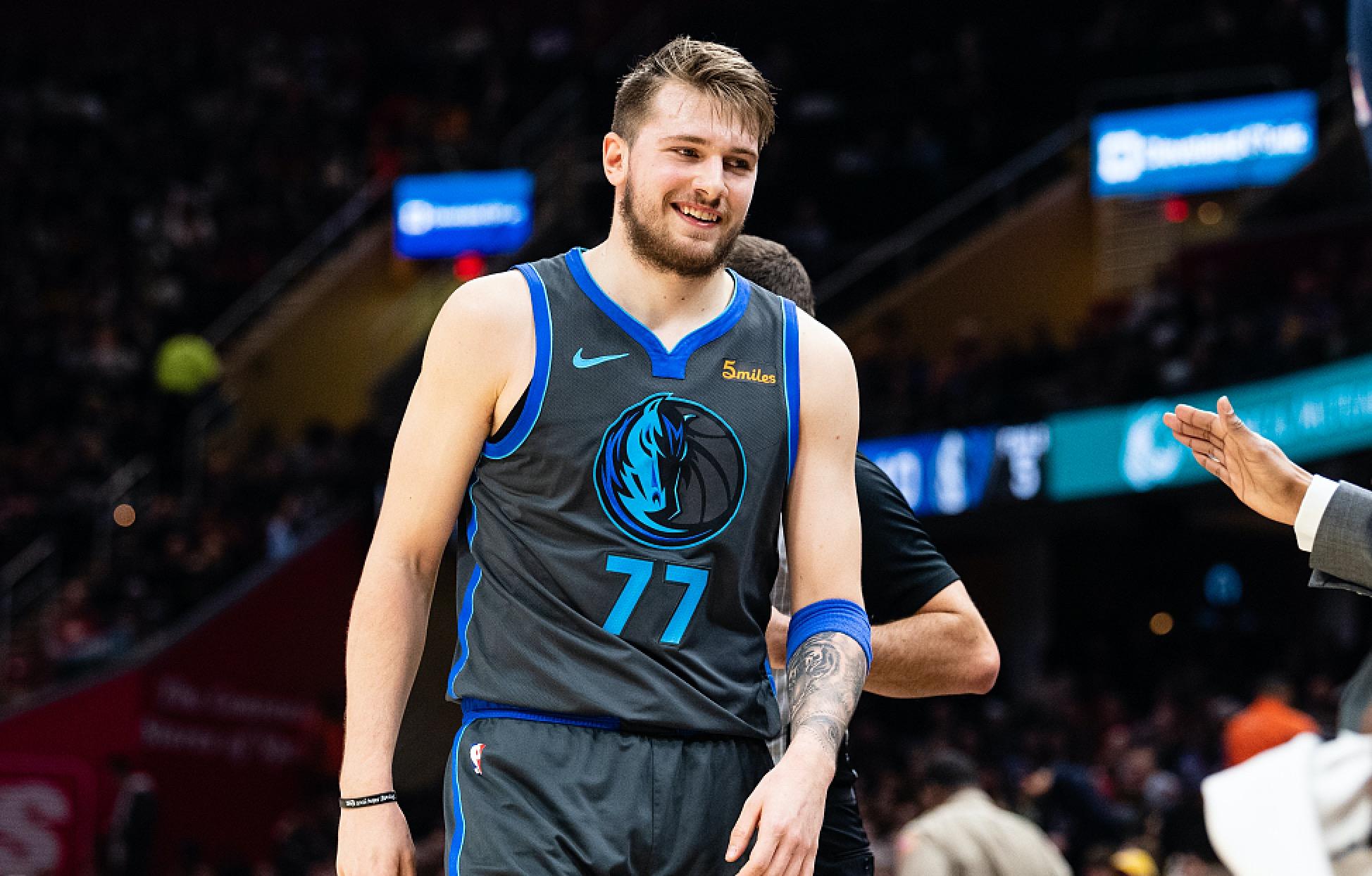 不断致力于 不断致力于