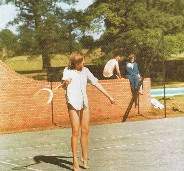 而赛场上的 而赛场上的