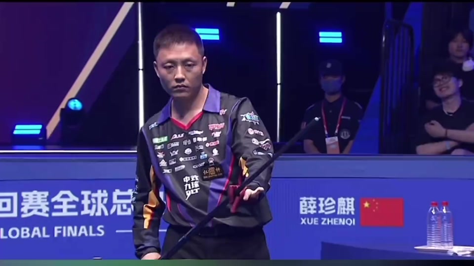 一个顶尖球 一个顶尖球