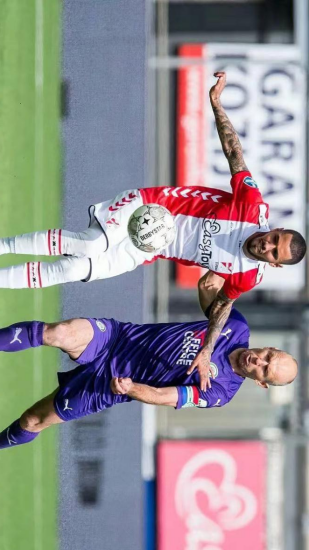 莱昂纳德 莱昂纳德